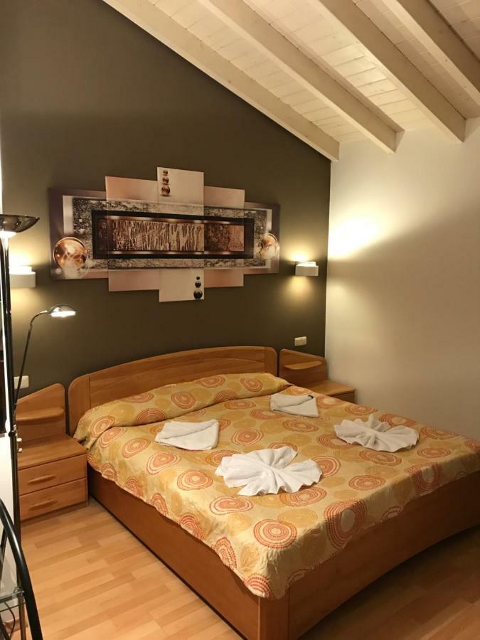 Hotel Korfu Geiselhoring Exteriér fotografie
