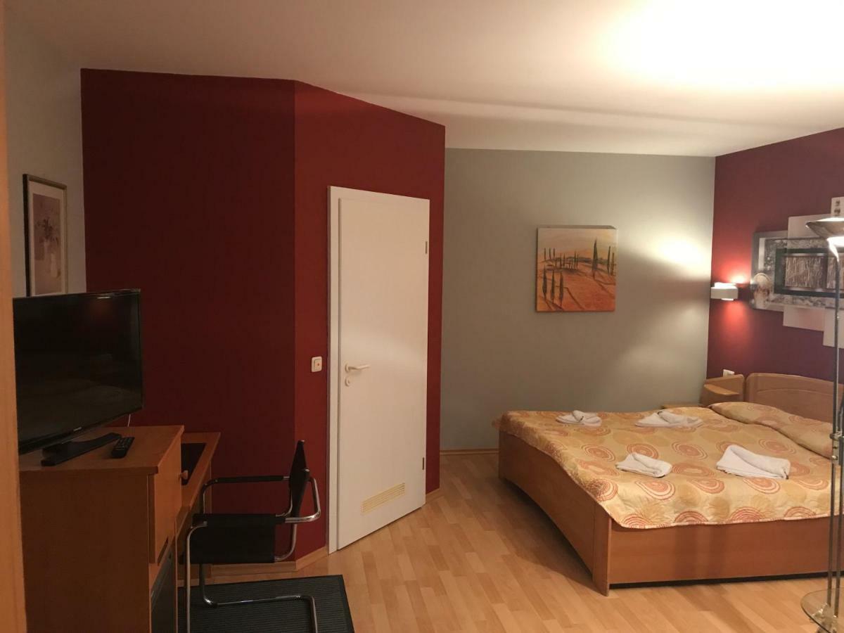 Hotel Korfu Geiselhoring Exteriér fotografie