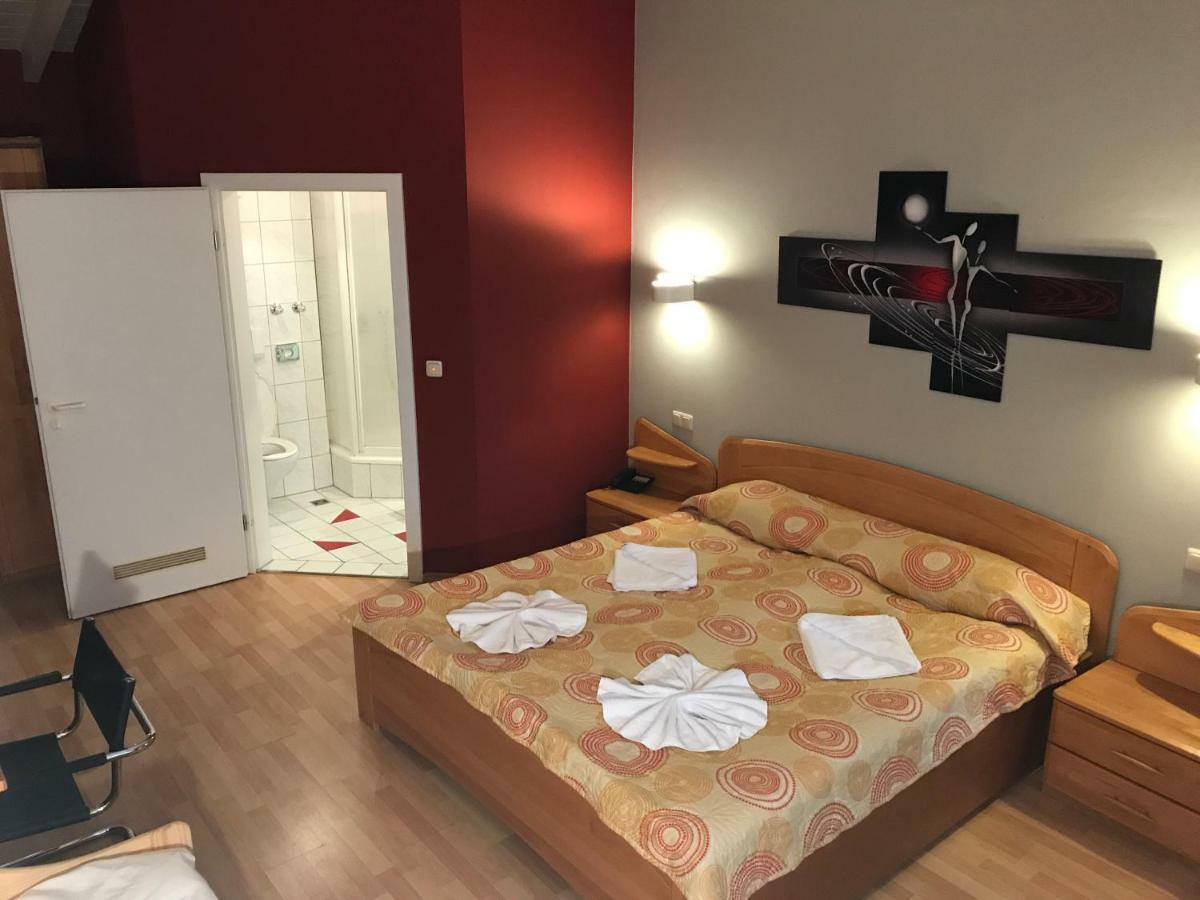 Hotel Korfu Geiselhoring Exteriér fotografie